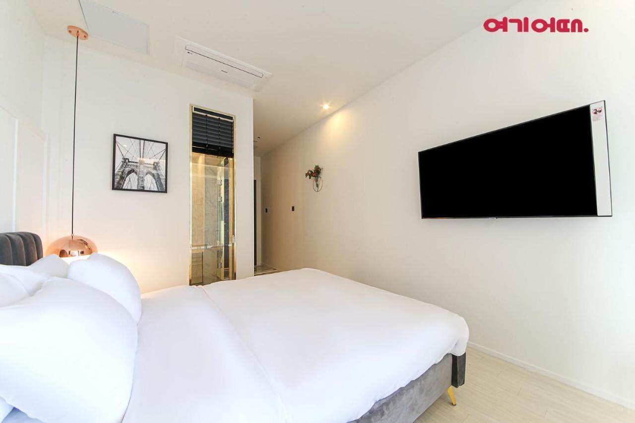 De Homme Hotel Busan Esterno foto