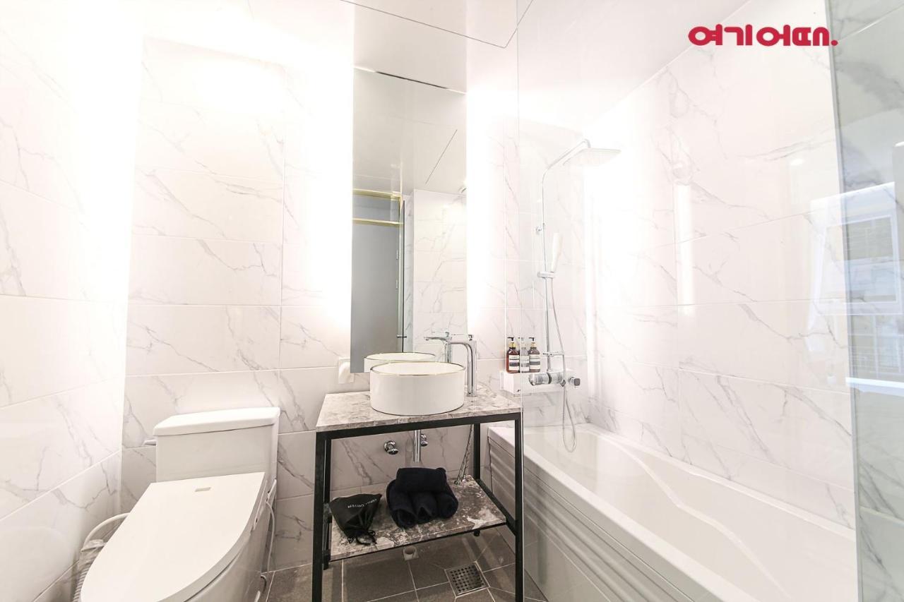 De Homme Hotel Busan Esterno foto